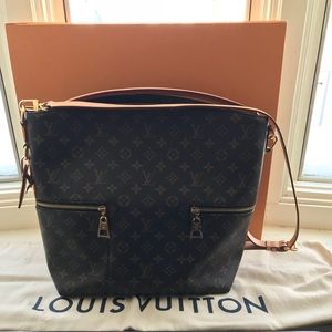 Brand new authentic Louis Vuitton Melie bag